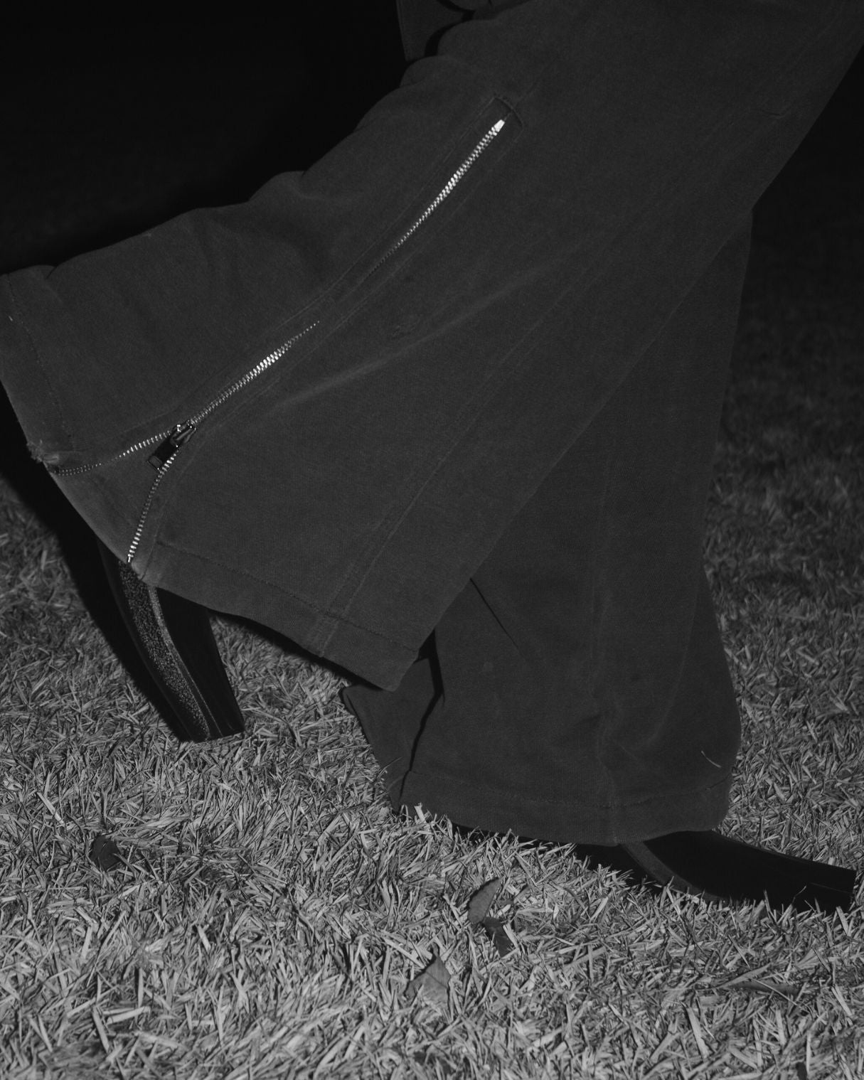 099-클로븐 뮬 블랙